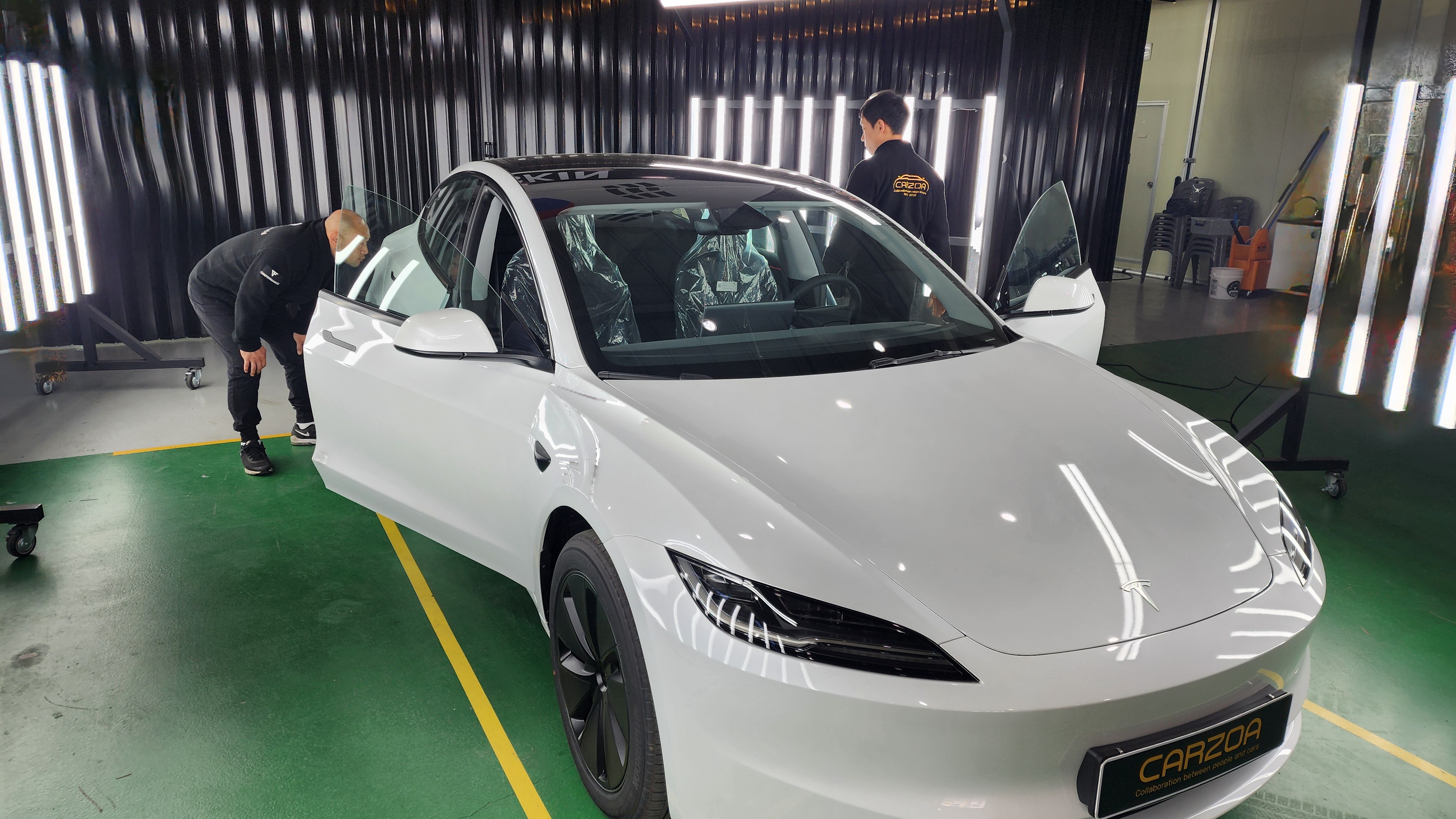 TESLA Model 3 신차패키지