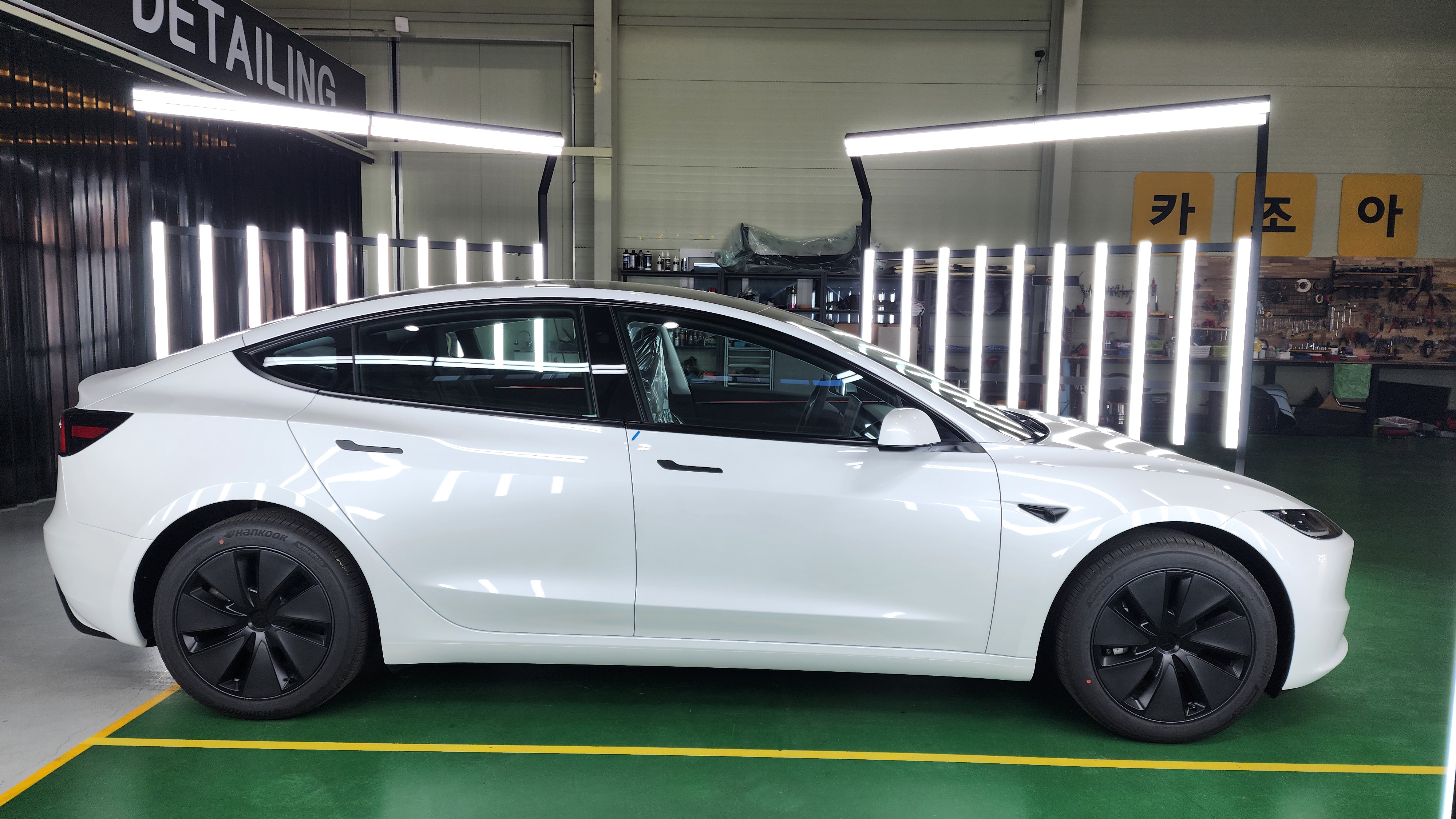 TESLA Model 3 신차패키지